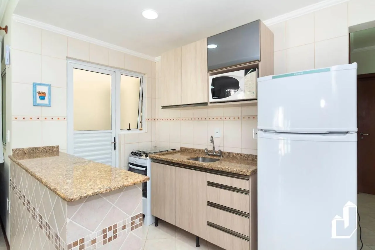 Apartment Residencial Maresias - Terreo Com 02 Dormitorios Bombinhas