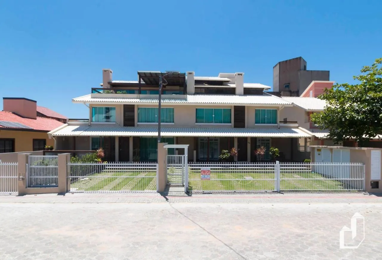 Apartment Residencial Maresias - Terreo Com 02 Dormitorios Bombinhas